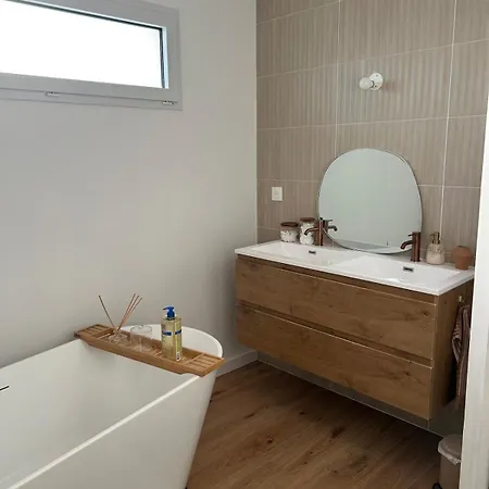 Ferienhaus A 10 Min Du Circuit Des 24h Brette-les-Pins
