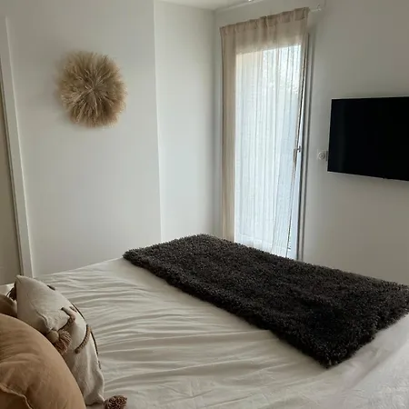 A 10 Min Du Circuit Des 24h Ferienhaus *